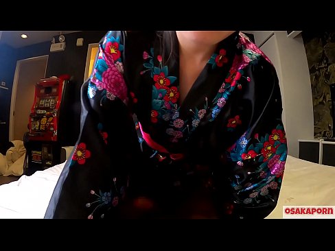 ❤️ Vajza e re cosplay pëlqen seksin deri në orgazmë me një shiringë në një kalorës dhe një blowjob. Vajzë aziatike me pidhi leshtore dhe cica të bukura me kostum tradicional japonez në video amatore që tregon masturbim me lodra qij. Sakura 3 OSAKAPORN. ☑ Seks tek ne sq.hentaidude.ru ❌